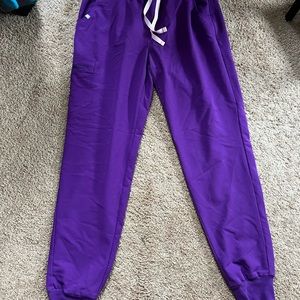 Purple Figs jogger pants size Medium Tall